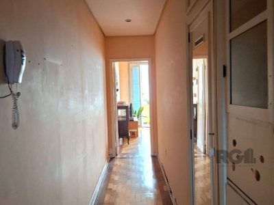 Apartamento à venda com 112m², 3 quartos, 1 suíte no bairro Floresta em Porto Alegre - Foto 24