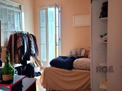 Apartamento à venda com 112m², 3 quartos, 1 suíte no bairro Floresta em Porto Alegre - Foto 35