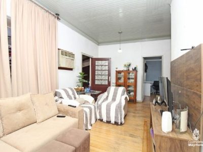 Casa à venda com 180m², 4 quartos, 3 vagas no bairro Ipanema em Porto Alegre - Foto 4