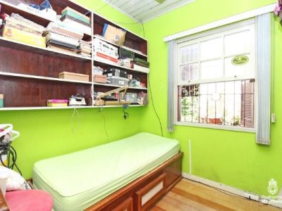 Casa à venda com 180m², 4 quartos, 3 vagas no bairro Ipanema em Porto Alegre - Foto 17