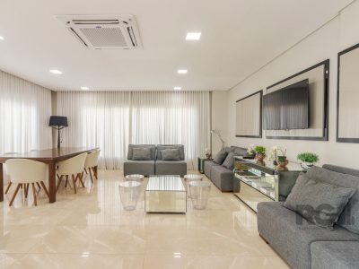 Apartamento à venda com 102m², 3 quartos, 1 suíte, 2 vagas no bairro Jardim do Salso em Porto Alegre - Foto 2