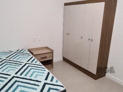 Apartamento à venda com 67m², 3 quartos, 1 suíte, 1 vaga no bairro Navegantes em Capão da Canoa - Foto 16