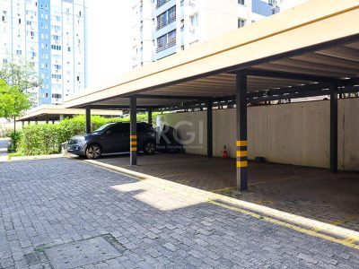 Apartamento à venda com 73m², 2 quartos, 1 suíte, 1 vaga no bairro Mont Serrat em Porto Alegre - Foto 16