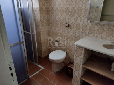 Apartamento à venda com 75m², 2 quartos no bairro Santo Antônio em Porto Alegre - Foto 11