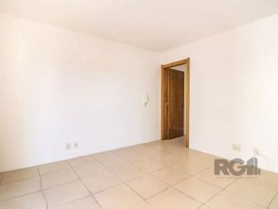 Apartamento à venda com 79m², 2 quartos, 1 vaga no bairro Medianeira em Porto Alegre - Foto 3