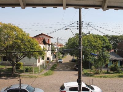 Casa à venda com 220m², 3 quartos, 1 suíte, 4 vagas no bairro Ipanema em Porto Alegre - Foto 28