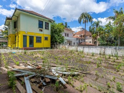 Casa à venda com 190m², 3 quartos, 4 vagas no bairro Petrópolis em Porto Alegre - Foto 33