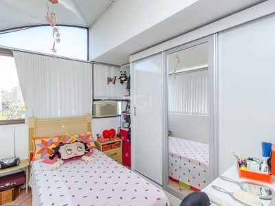 Cobertura à venda com 129m², 2 quartos, 1 suíte, 2 vagas no bairro Petrópolis em Porto Alegre - Foto 6