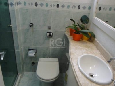 Apartamento à venda com 105m², 2 quartos, 2 vagas no bairro Santo Antônio em Porto Alegre - Foto 15