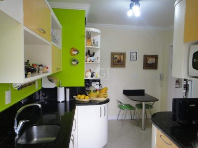 Apartamento à venda com 105m², 2 quartos, 2 vagas no bairro Santo Antônio em Porto Alegre - Foto 17