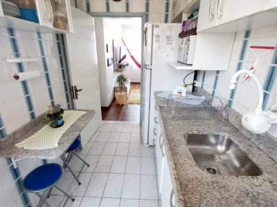 Apartamento à venda com 75m², 3 quartos no bairro Medianeira em Porto Alegre - Foto 9