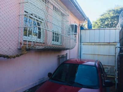 Casa à venda com 160m², 4 quartos, 4 vagas no bairro Floresta em Porto Alegre - Foto 11