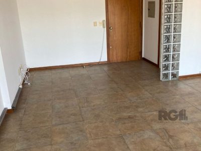 Conjunto/Sala à venda com 42m² no bairro Bom Fim em Porto Alegre - Foto 2