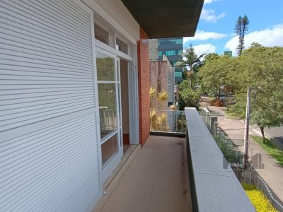 Apartamento à venda com 115m², 3 quartos, 1 suíte no bairro Petrópolis em Porto Alegre - Foto 25