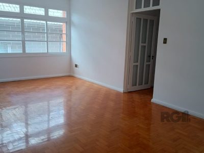 Apartamento à venda com 115m², 3 quartos, 1 suíte no bairro Petrópolis em Porto Alegre - Foto 12