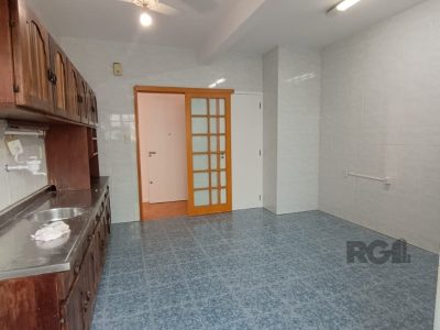 Apartamento à venda com 115m², 3 quartos, 1 suíte no bairro Petrópolis em Porto Alegre - Foto 8