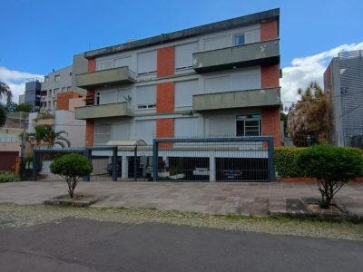 Apartamento à venda com 115m², 3 quartos, 1 suíte no bairro Petrópolis em Porto Alegre - Foto 2