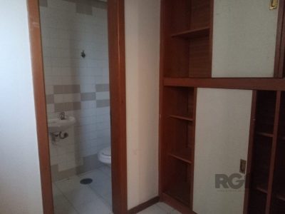 Apartamento à venda com 152m², 3 quartos, 1 suíte, 2 vagas no bairro Menino Deus em Porto Alegre - Foto 9