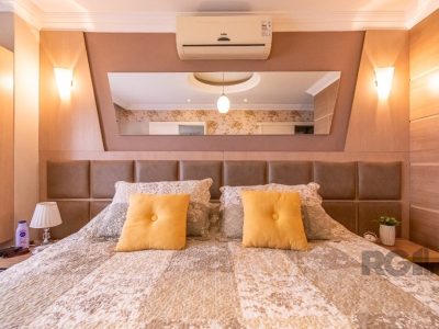 Casa Condominio à venda com 233m², 3 quartos, 2 suítes, 3 vagas no bairro Ipanema em Porto Alegre - Foto 23