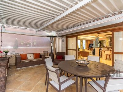 Casa Condominio à venda com 233m², 3 quartos, 2 suítes, 3 vagas no bairro Ipanema em Porto Alegre - Foto 39