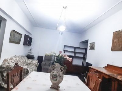 Apartamento à venda com 74m², 2 quartos no bairro Centro Histórico em Porto Alegre - Foto 2