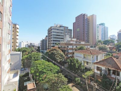 Apartamento à venda com 118m², 3 quartos, 1 suíte, 2 vagas no bairro Jardim Botânico em Porto Alegre - Foto 4