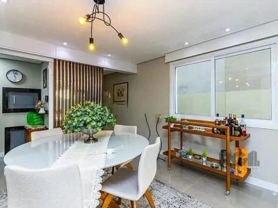 Apartamento à venda com 83m², 2 quartos, 2 suítes, 2 vagas no bairro Petrópolis em Porto Alegre - Foto 16