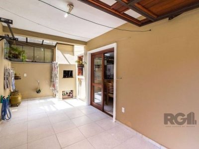 Casa Condominio à venda com 84m², 2 quartos, 1 suíte, 1 vaga no bairro Ipanema em Porto Alegre - Foto 21