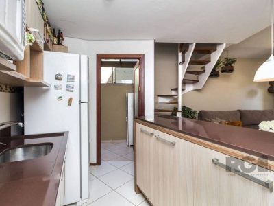 Casa Condominio à venda com 84m², 2 quartos, 1 suíte, 1 vaga no bairro Ipanema em Porto Alegre - Foto 17