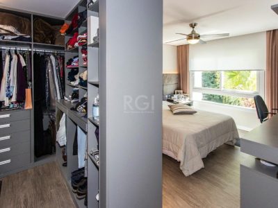 Apartamento à venda com 230m², 3 quartos, 3 suítes, 2 vagas no bairro Menino Deus em Porto Alegre - Foto 29