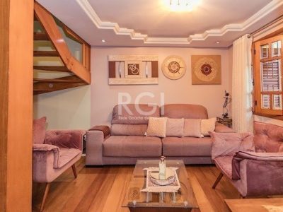 Casa à venda com 304m², 4 quartos, 2 suítes, 3 vagas no bairro Jardim Lindóia em Porto Alegre - Foto 2