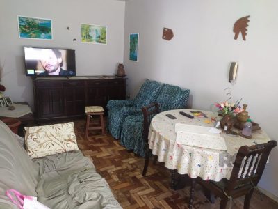 Apartamento à venda com 68m², 2 quartos, 1 vaga no bairro Partenon em Porto Alegre - Foto 6