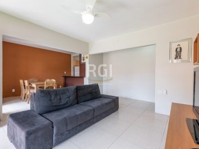 Casa à venda com 420m², 3 quartos, 1 suíte, 7 vagas no bairro Santa Tereza em Porto Alegre - Foto 35