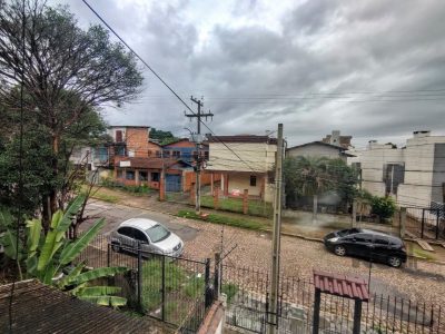 Casa à venda com 198m², 3 quartos, 1 suíte, 2 vagas no bairro Tristeza em Porto Alegre - Foto 29