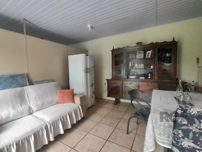 Casa à venda com 198m², 3 quartos, 1 suíte, 2 vagas no bairro Tristeza em Porto Alegre - Foto 43