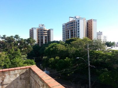 Casa à venda com 544m², 4 quartos, 3 vagas no bairro Rio Branco em Porto Alegre - Foto 23