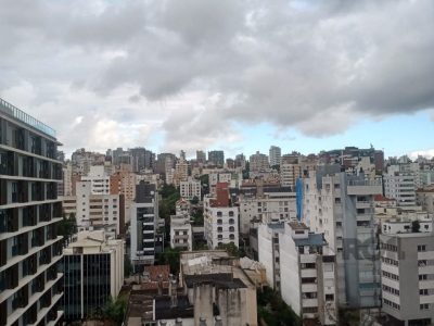 Apartamento à venda com 146m², 3 quartos, 1 suíte, 1 vaga no bairro Auxiliadora em Porto Alegre - Foto 3