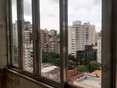 Apartamento à venda com 146m², 3 quartos, 1 suíte, 1 vaga no bairro Auxiliadora em Porto Alegre - Foto 17