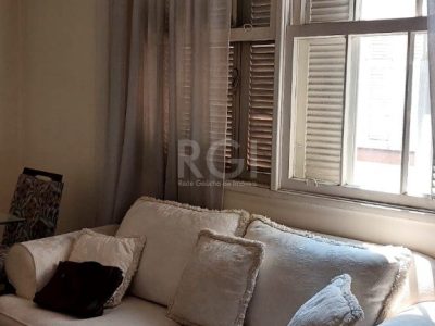 Apartamento à venda com 79m², 2 quartos no bairro Santana em Porto Alegre - Foto 2