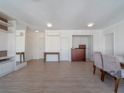 Apartamento à venda com 128m², 3 quartos, 3 suítes, 2 vagas no bairro Menino Deus em Porto Alegre - Foto 6