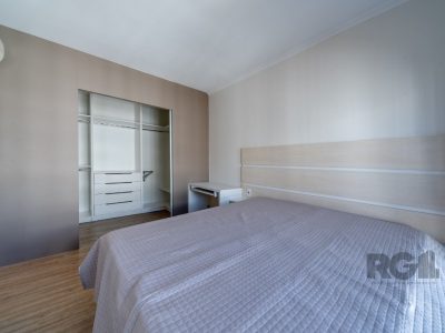 Apartamento à venda com 128m², 3 quartos, 3 suítes, 2 vagas no bairro Menino Deus em Porto Alegre - Foto 7