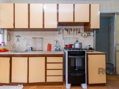 Apartamento à venda com 110m², 3 quartos, 1 suíte, 1 vaga no bairro Floresta em Porto Alegre - Foto 5