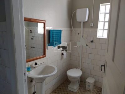 Casa à venda com 181m², 4 quartos, 1 vaga no bairro Rio Branco em Porto Alegre - Foto 27