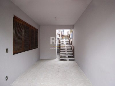 Casa à venda com 280m², 3 quartos, 2 vagas no bairro Petrópolis em Porto Alegre - Foto 14