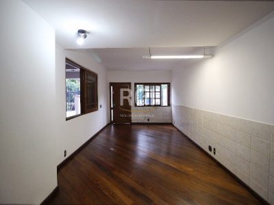 Casa à venda com 280m², 3 quartos, 2 vagas no bairro Petrópolis em Porto Alegre - Foto 30