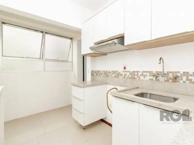 Apartamento à venda com 83m², 2 quartos, 2 vagas no bairro Bom Fim em Porto Alegre - Foto 9