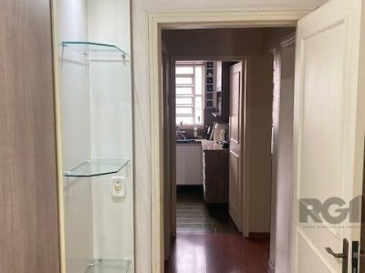 Apartamento à venda com 61m², 2 quartos, 2 vagas no bairro Petrópolis em Porto Alegre - Foto 7