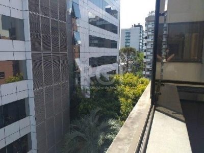 Apartamento à venda com 84m², 3 quartos, 1 suíte, 2 vagas no bairro Mont Serrat em Porto Alegre - Foto 34