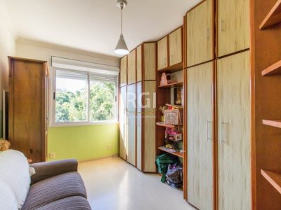 Apartamento à venda com 110m², 3 quartos, 1 suíte, 2 vagas no bairro Auxiliadora em Porto Alegre - Foto 9