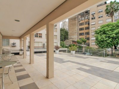 Apartamento à venda com 144m², 3 quartos, 1 vaga no bairro Centro Histórico em Porto Alegre - Foto 47